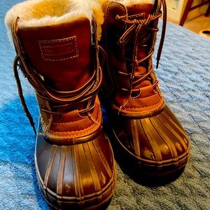 Winter boots